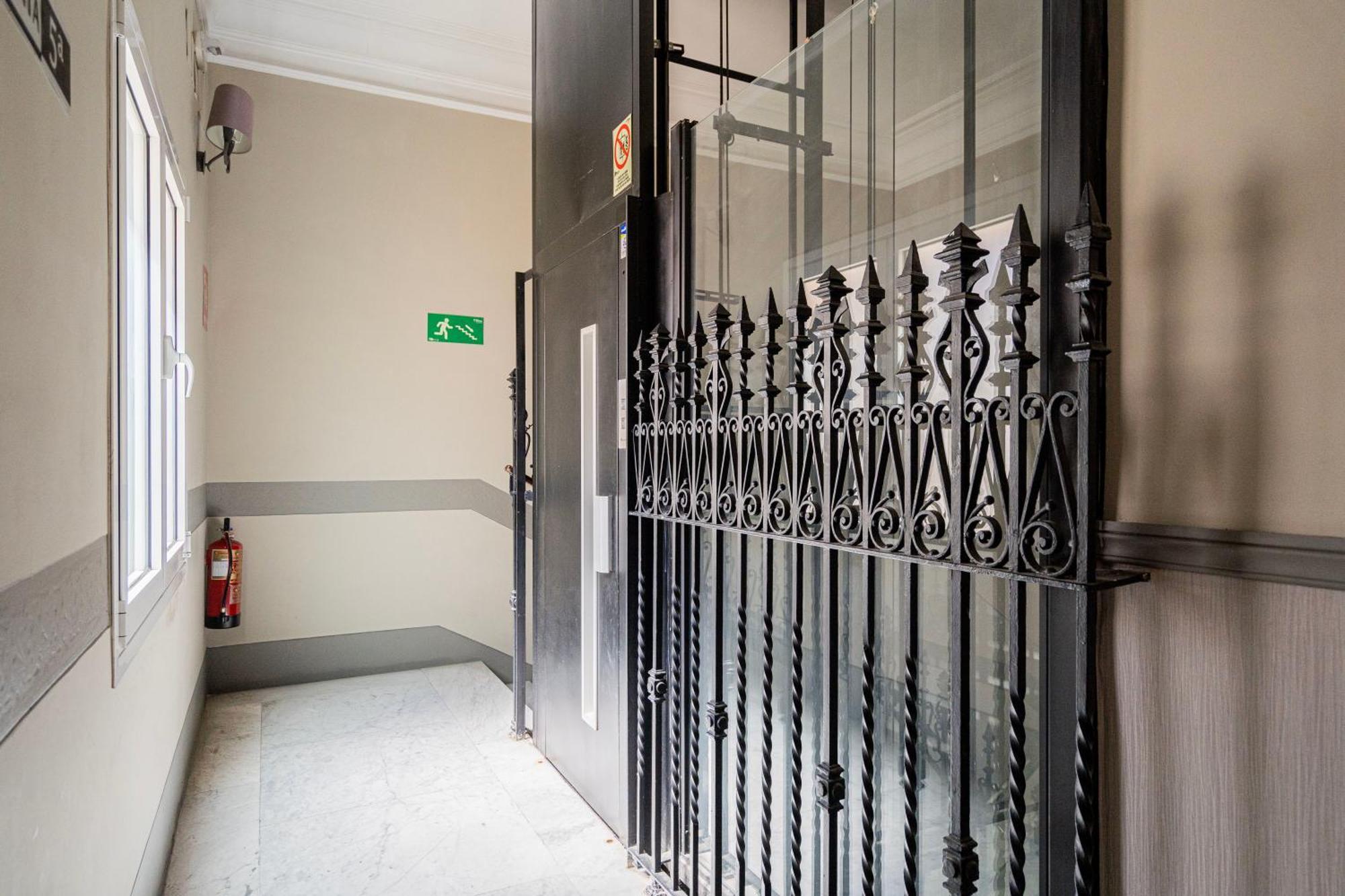 For You Rentals Precioso Apartamento Temporal Preciados Pre5B Madrid Exterior foto